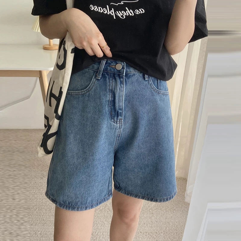 SARA Shorts